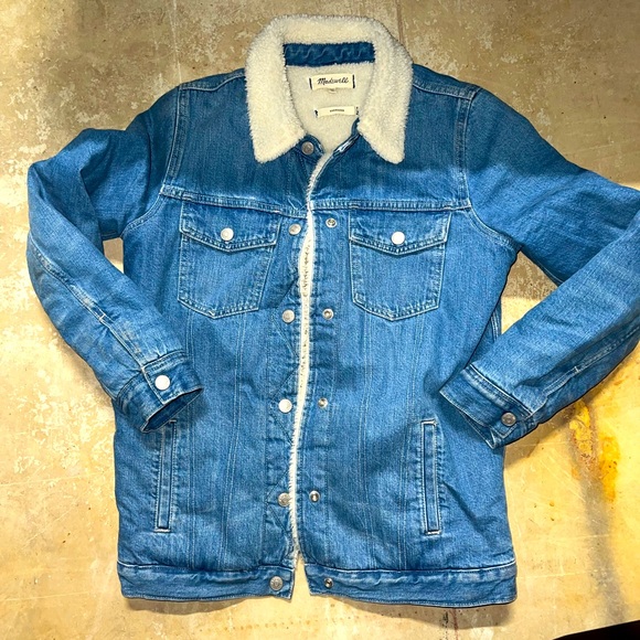 Madewell The Oversized Jean Jacket in Pinehill Wash: Sherpa Edition